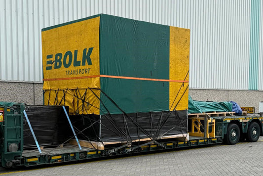 Bolk; VOLVO FH AERO GLOBETROTTER XL 6X2 TWIN STEER EURO PX LOW LOADER - 2 AXLE HIGH WOODEN BOX WITH TOP SEAL