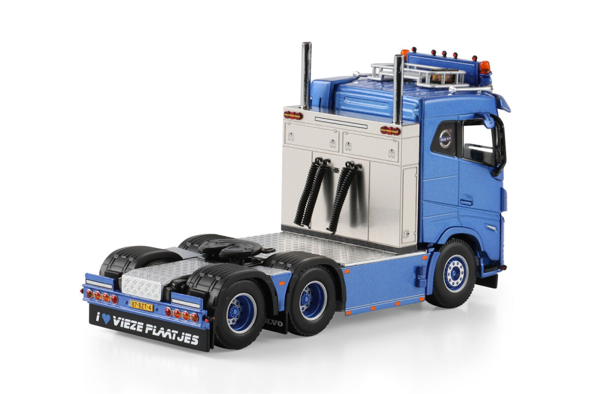 Guijt BV; VOLVO FH5 MY2024 SLEEPER CAB 6X4