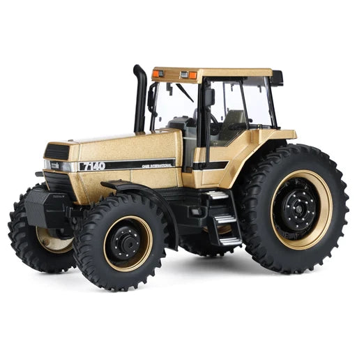 BRITAINS - CASE IH Magnum 7140 Gold - Limited to 300 units. - 1/32