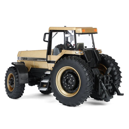 BRITAINS - CASE IH Magnum 7140 Gold - Limited to 300 units. - 1/32