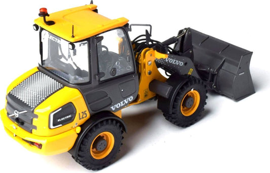Volvo L25 Compact Wheel Loader (Electric) 1/32