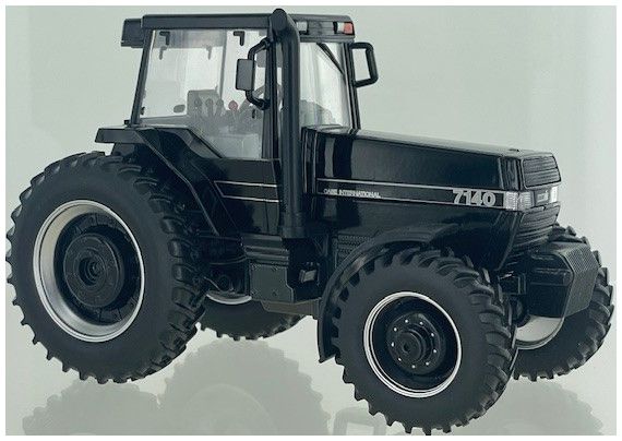 Case IH Magnum 7140 Black