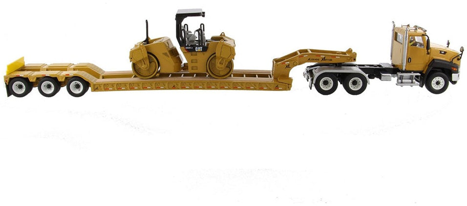 Cat CT660 Truck + Trailer w/CB-534 Compactor