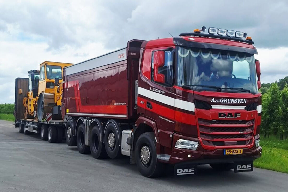 A. van Grunsven; DAF XF DL MY25 TIPPER TRUCK 10X4 LOW LOADER DRAWBAR TRAILER - 4 AXLE