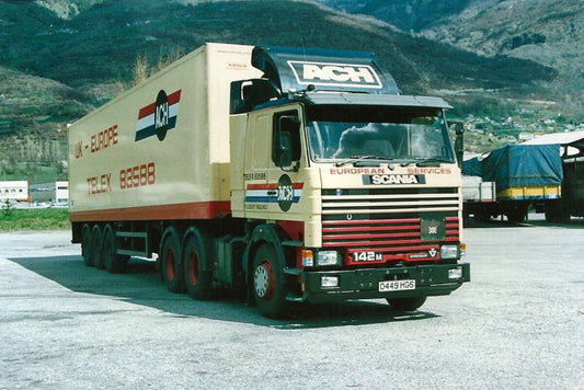 ACH; SCANIA 3 SERIES 6X2 TAG AXLE CLASSIC BOX TRAILER - 3 AXLE