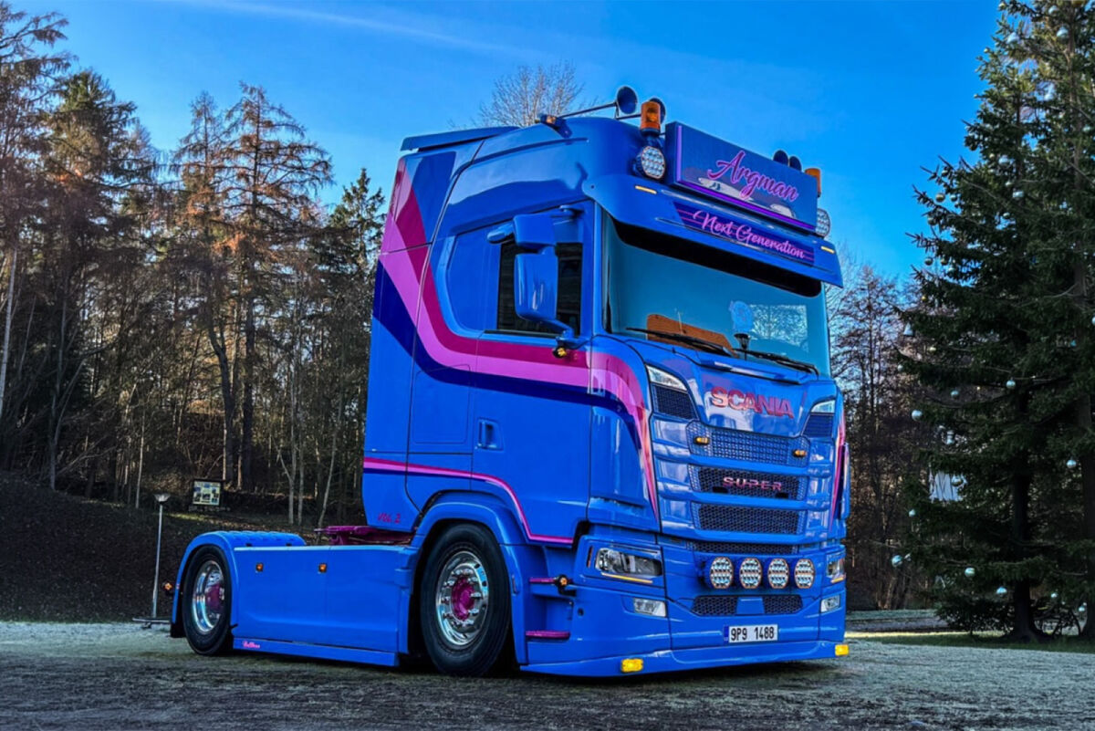 Argman; SCANIA S HIGHLINE CS20H 4X2