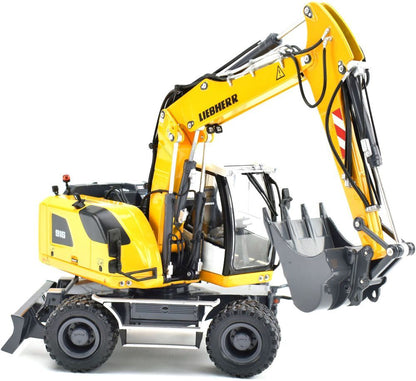 Liebherr A916 Wheeled Excavator w/Mitas Tyres and Disconnectable Liebherr Bucket 1/32