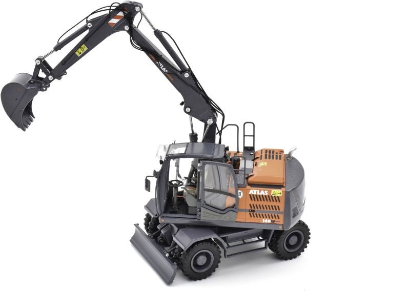 Atlas 160W Wheeled excavator With Mitas dual tyres 1/32 - Celt Models