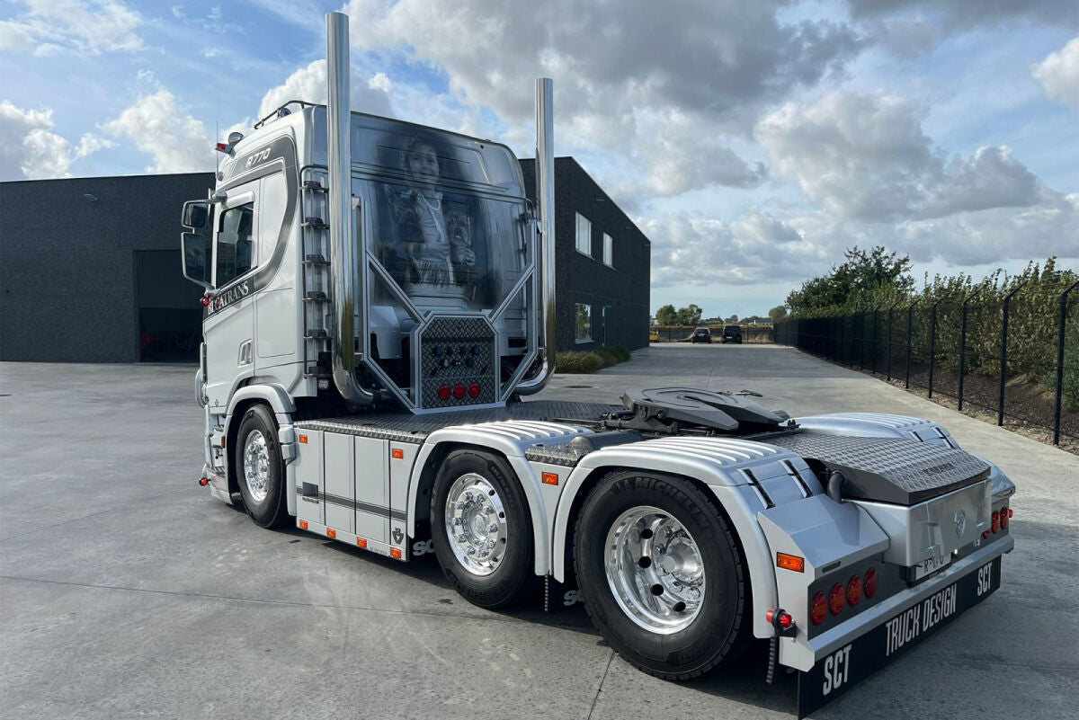 Becatrans; SCANIA R NORMAL CR20N 6X2 TWIN STEER