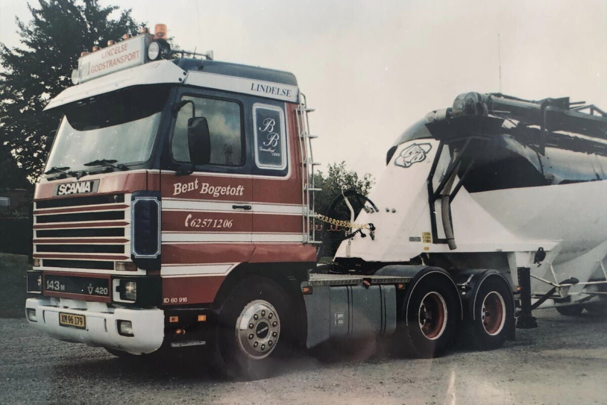 Bent Bogetoft; SCANIA 3 SERIES STREAMLINE 6X2 TAG AXLE - Celt Models