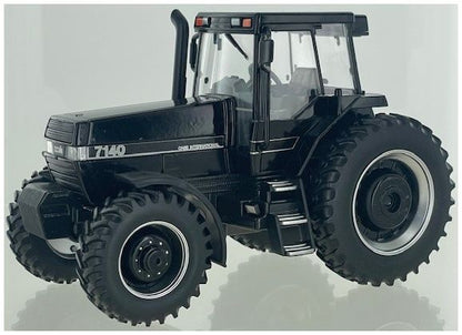 Case IH Magnum 7140 Black