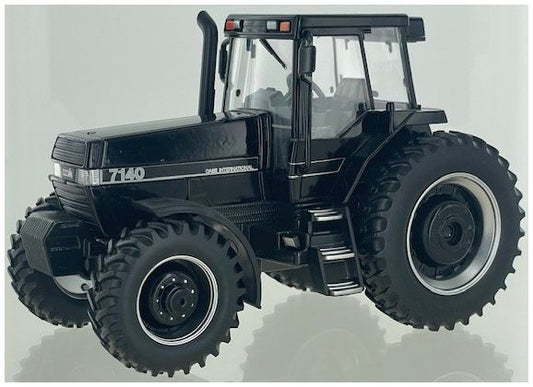 Case IH Magnum 7140 Black