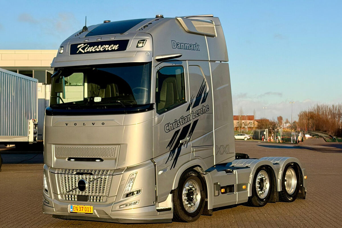 Christian Lerche; VOLVO FH AERO GLOBETROTTER XXL 6X2 TWIN STEER