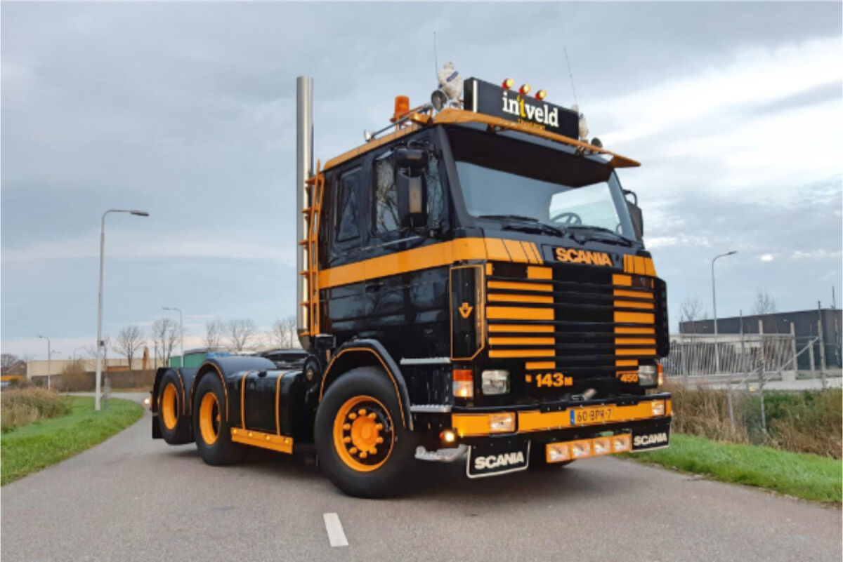 in 't Veld; SCANIA 3 SERIES 6X2 TAG AXLE