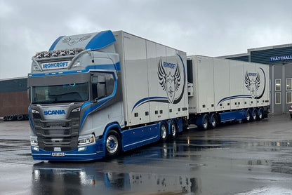 Ironcroft; SCANIA R HIGHLINE CR20H RIGED REEFER TRUCK 6X2 TAG AXLE RIGED REEFER DRAWBAR TURNTABLE TRAILER - 5 AXLE