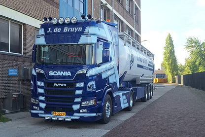 J. de Bruyn; SCANIA R HIGHLINE CR20H 4X2 TIPPER BULK TRAILER - 3 AXLE