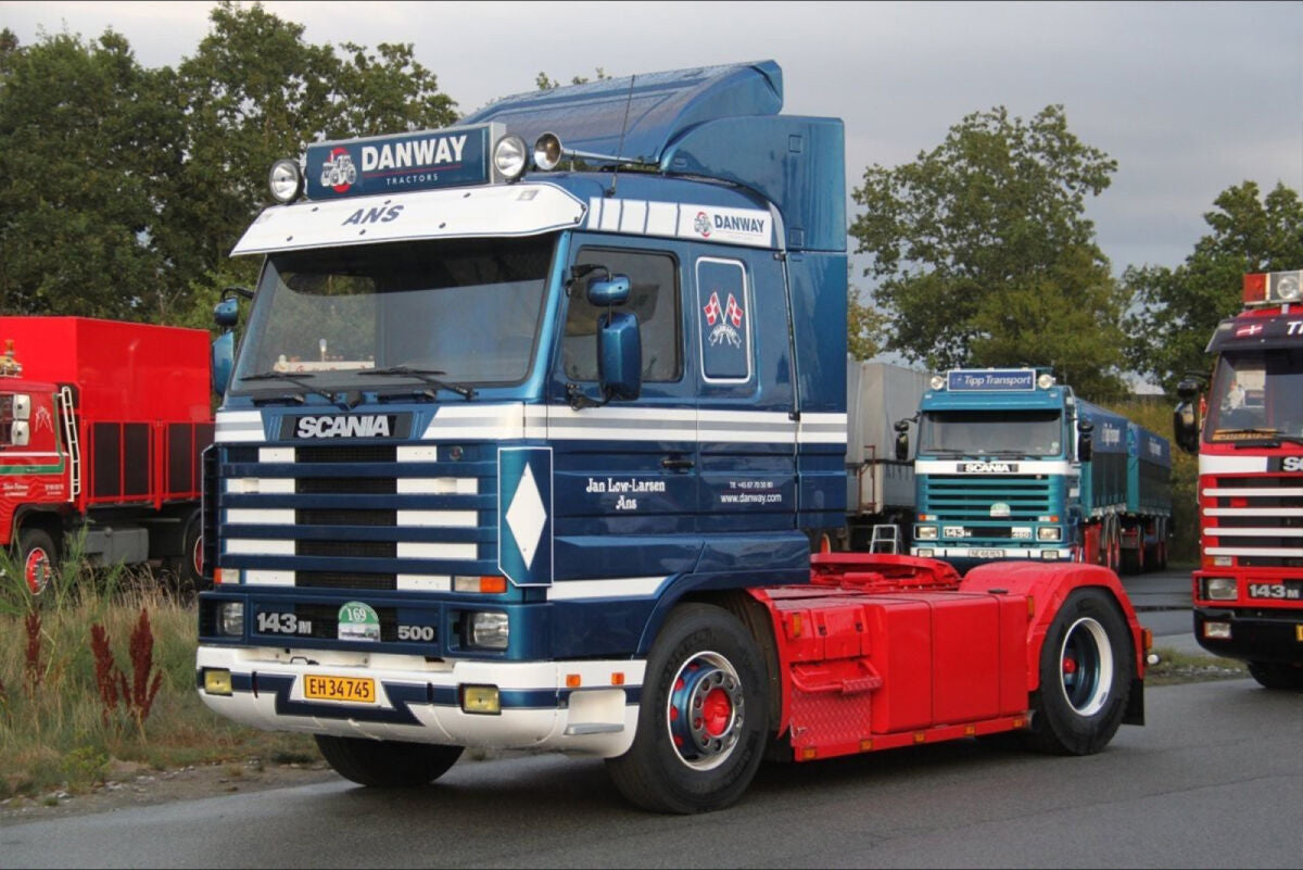 Jan Low-Larsen; SCANIA 3 SERIES STREAMLINE 4X2