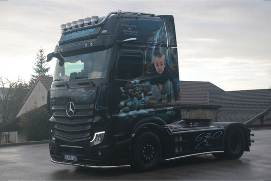 Magnin; MERCEDES-BENZ ACTROS MP5 GIGA SPACE 4X2