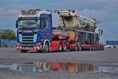 McFadyens; SCANIA S HIGHLINE CS20H 6X4 MANOOVR WITH 2 AXLE DOLLY - 6 AXLE - Celt Models