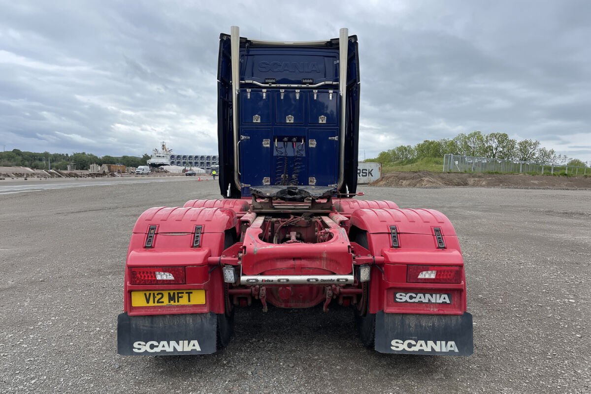 McFadyens; SCANIA S HIGHLINE CS20H 6X4 MANOOVR WITH 2 AXLE DOLLY - 6 AXLE - Celt Models