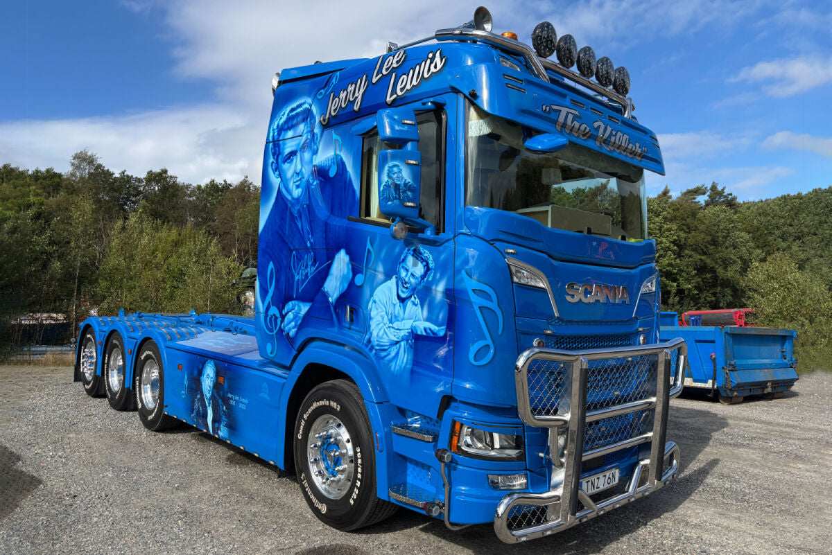 Molander; SCANIA R NORMAL CR20N RIGED TRUCK WITH HOOKLIFT SYSTEM 8X4 + 15M3 CONTAINER