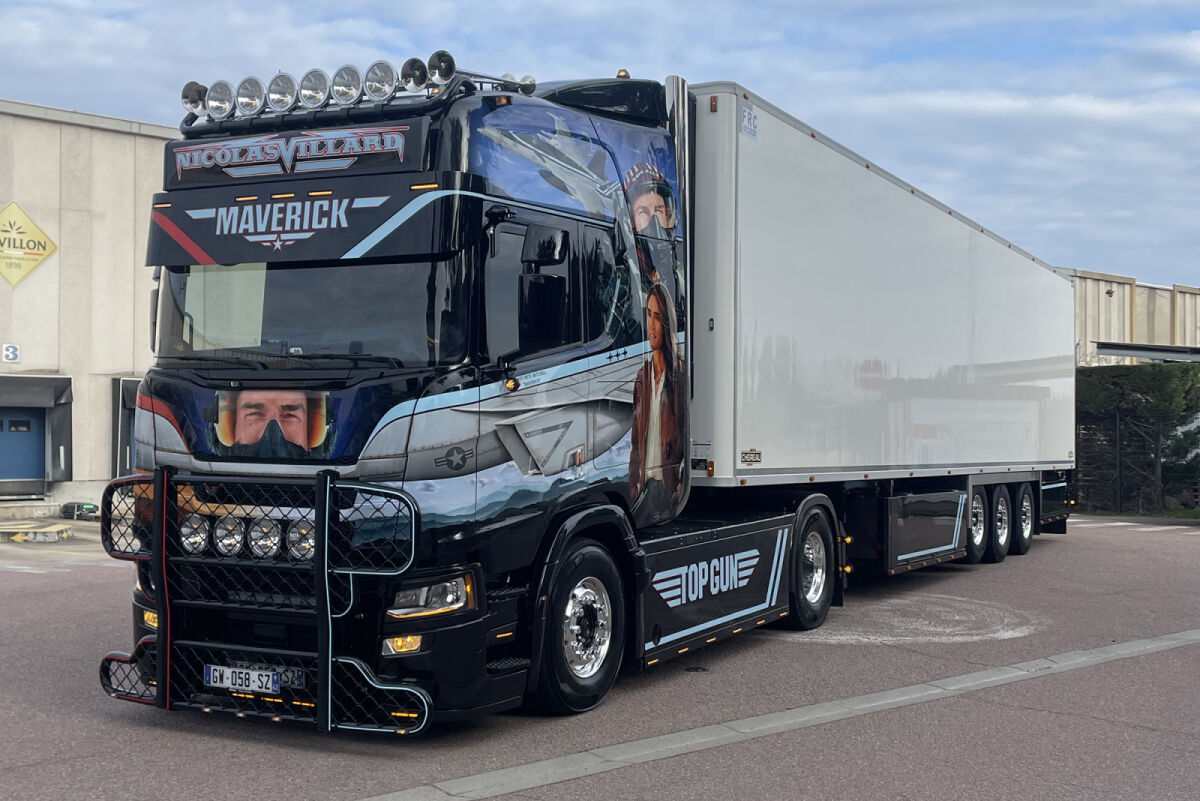 Nicolas Villard; SCANIA R HIGHLINE CR20H 4X2 REEFER TRAILER - 3 AXLE