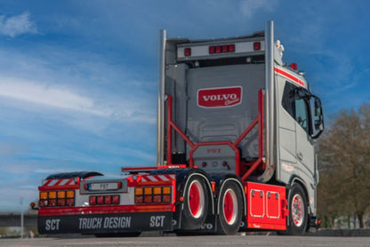 PBT Belgium; VOLVO FH5 SLEEPER CAB 6X2 TAG AXLE