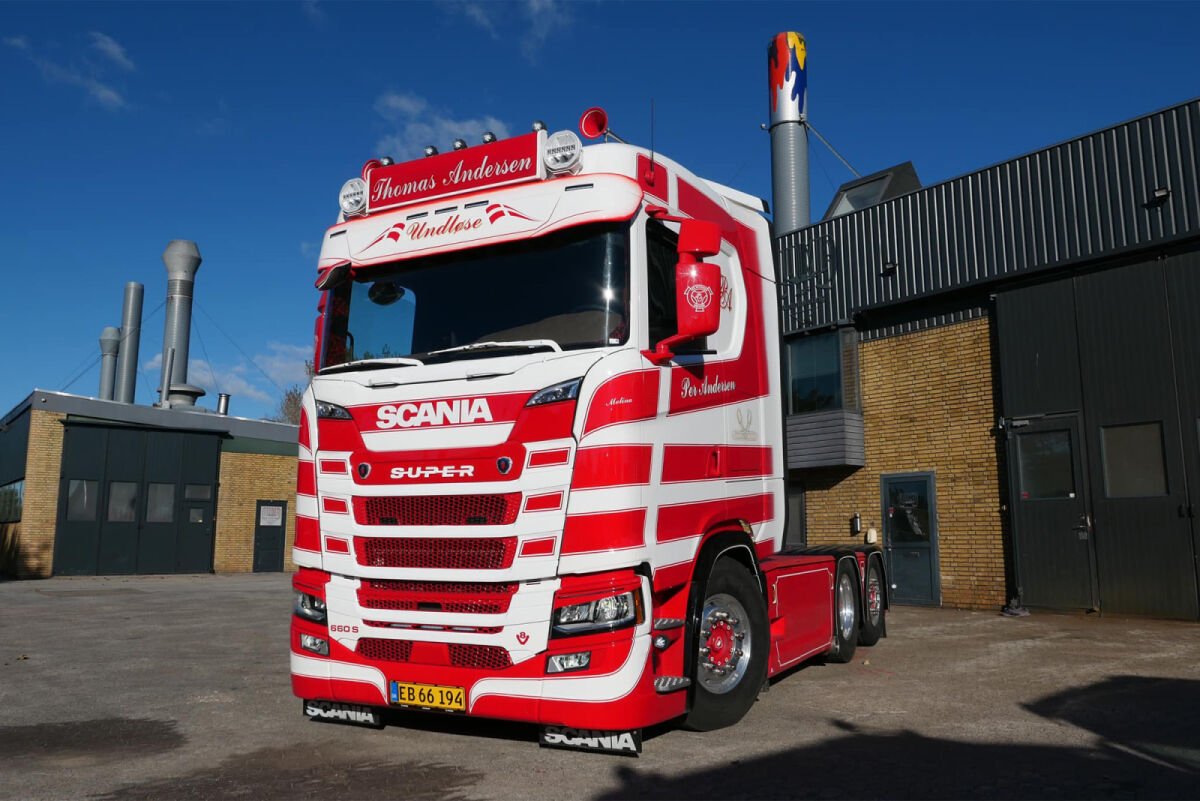 Per Andersen; SCANIA S NORMAL CS20N 6X2 TAG AXLE - Celt Models