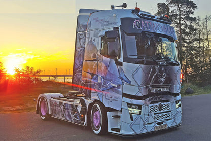 Popp Fahrzeugbau - Catwoman; RENAULT TRUCKS T HIGH EVO 4X2