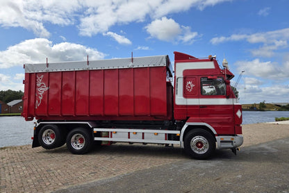 Rene de Swart; SCANIA 3 SERIES STREAMLINE CABLE SYSTEM 6X2 TAG AXLE + 40M3 CONTAINER - Celt Models