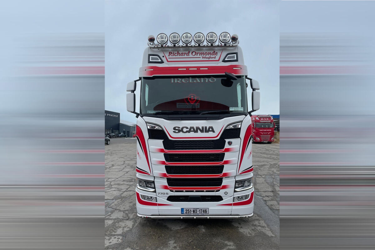 Richard Ormonde; SCANIA S HIGHLINE CS20H 6X2 TWIN STEER FLATBED TRAILER - 3 AXLE