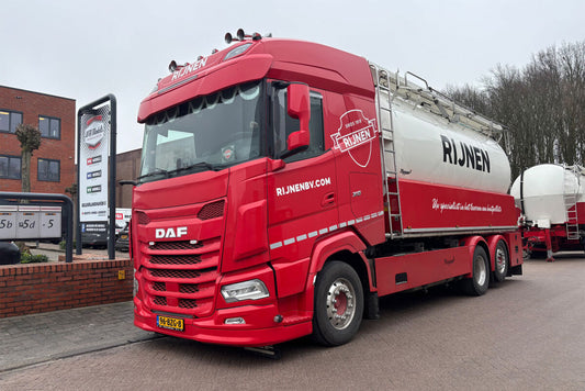 Rijnen Brandstoffen; DAF XG RIGED TRUCK WITH RESIN BODY 6X2 TAG AXLE
