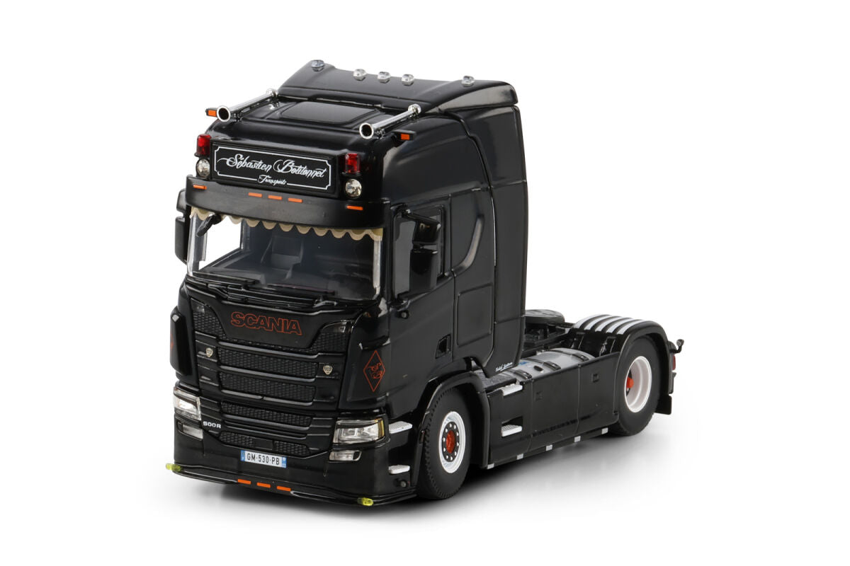 Sébastien Boutonnet; SCANIA R HIGHLINE CR20H 4X2
