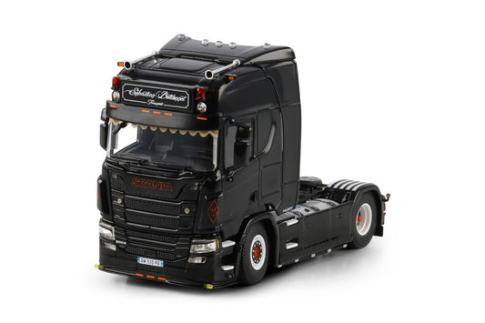 Sébastien Boutonnet; SCANIA R HIGHLINE CR20H 4X2
