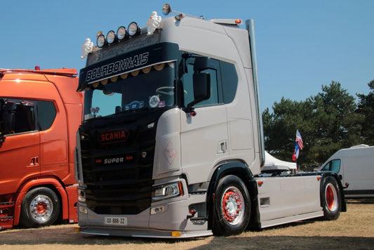 Sébastien Boutonnet; SCANIA R HIGHLINE CR20H 4X2 - Celt Models