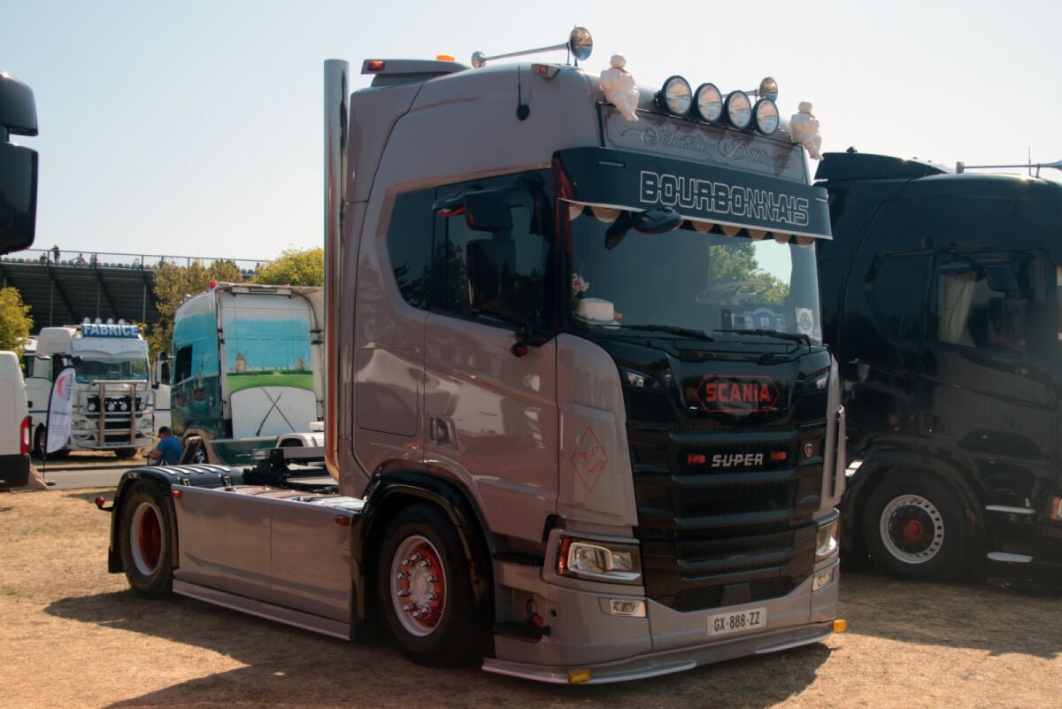Sébastien Boutonnet; SCANIA R HIGHLINE CR20H 4X2 - Celt Models