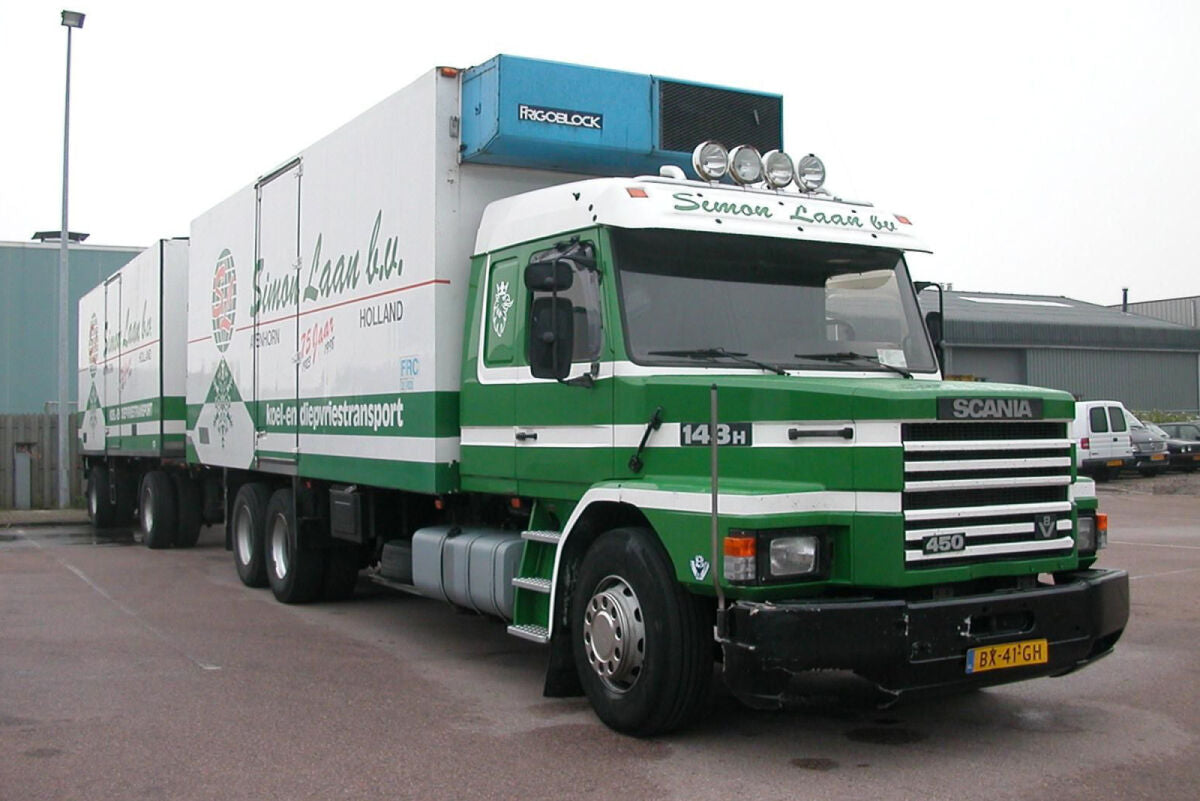 Simon Laan b.v.; SCANIA 3 SERIES TORPEDO STREAMLINE 6X2 TAG AXLE RIGED REEFER TRUCK DRAWBAR TRAILER - 5 AXLE