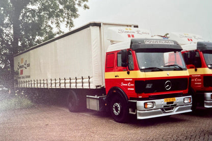 Simon Loos; MERCEDES-BENZ NG FLAT ROOF 4X2 CURTAINSIDE TRAILER - 3 AXLE