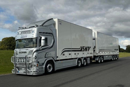 SNT transport; SCANIA R HIGHLINE CR20H RIGED REEFER TRUCK RIGED REEFER DRAWBAR TURNTABLE TRAILER - 5 AXLE