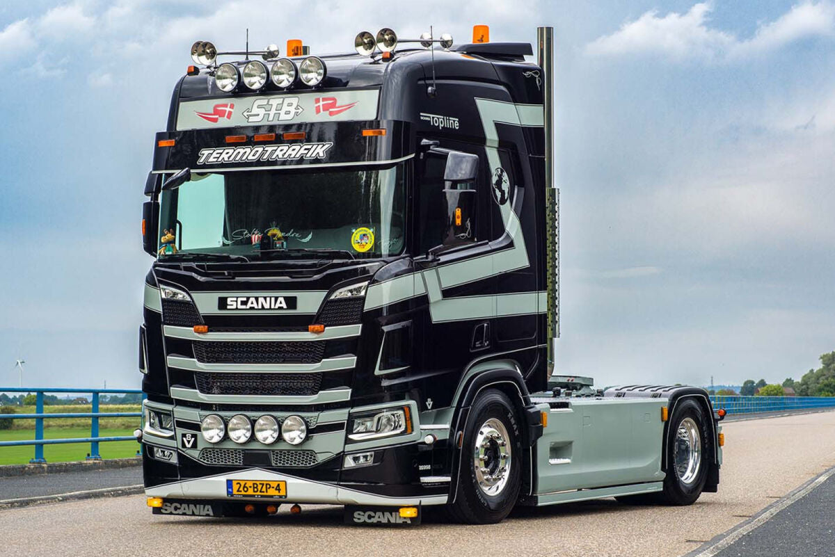 STB Thermo Trafik; SCANIA R HIGHLINE CR20H 4X2