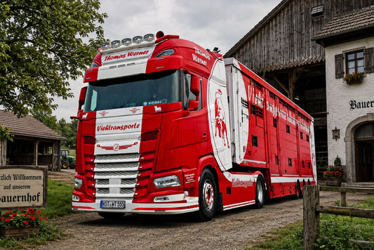 Thomas Werner; DAF XG+ 4X2 LIVE STOCK TRAILER - 3 AXLE