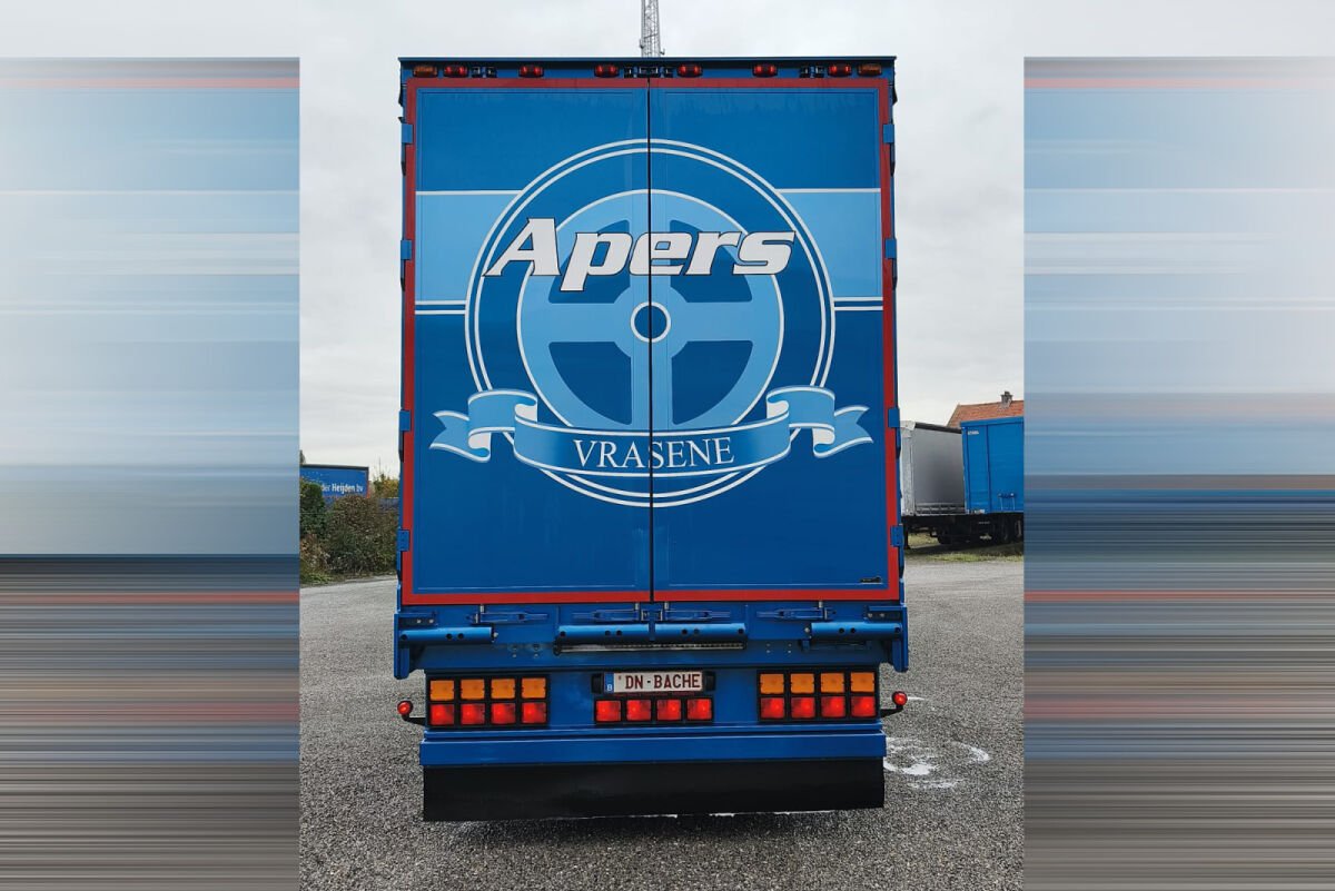 Transport Apers; CURTAINSIDE TRAILER - 3 AXLE - Celt Models