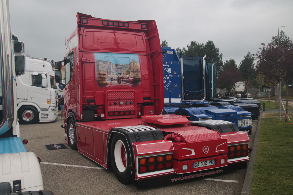 Transports Leloup; SCANIA R HIGHLINE CR20H 4X2