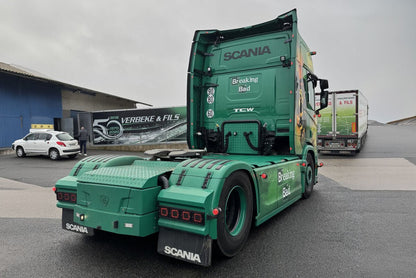 Verbeke Breaking Bad; SCANIA R HIGHLINE CR20H 4X2 - Celt Models