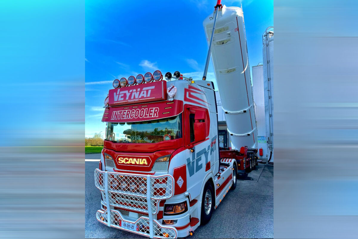 Veynat; SCANIA R HIGHLINE CR20H 4X2 TIPPER BULK TRAILER - 3 AXLE