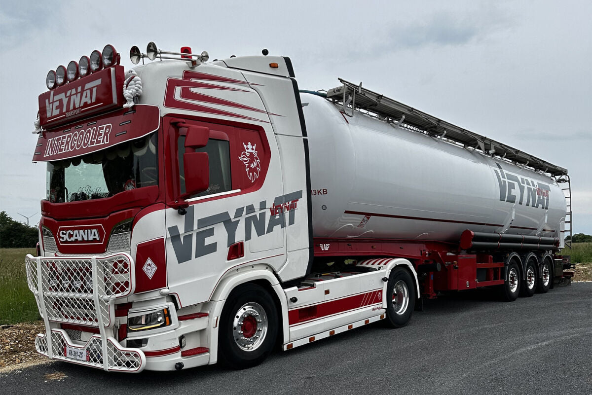 Veynat; SCANIA R HIGHLINE CR20H 4X2 TIPPER BULK TRAILER - 3 AXLE