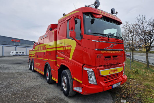 Viking Trondheim; VOLVO FH4 SLEEPER CAB FALKOM 8X4 - Celt Models