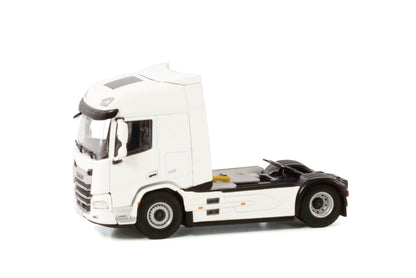 White Line; DAF XD 4X2