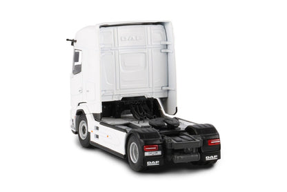 White Line; DAF XG MY25 4X2 - Celt Models