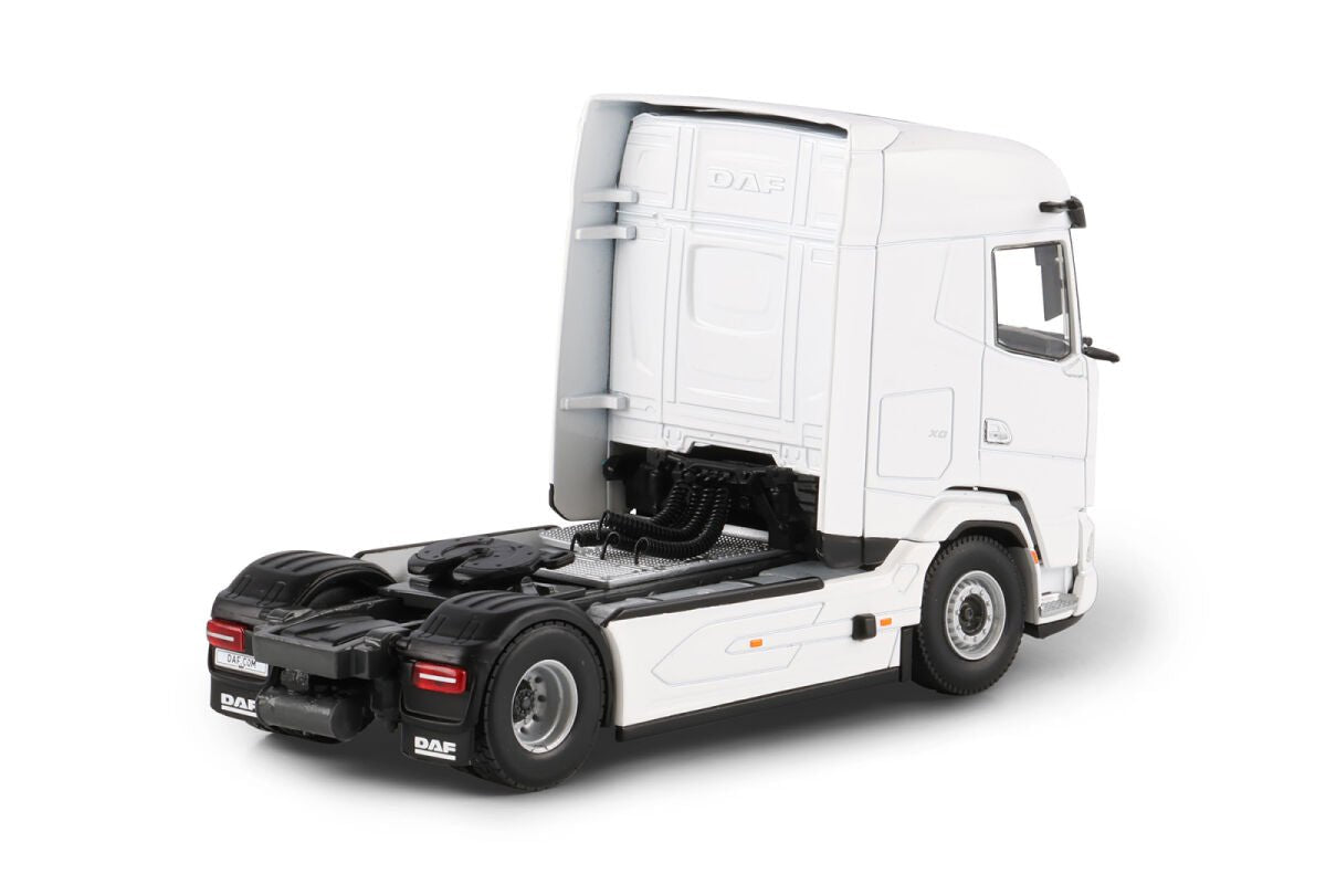 White Line; DAF XG MY25 4X2 - Celt Models